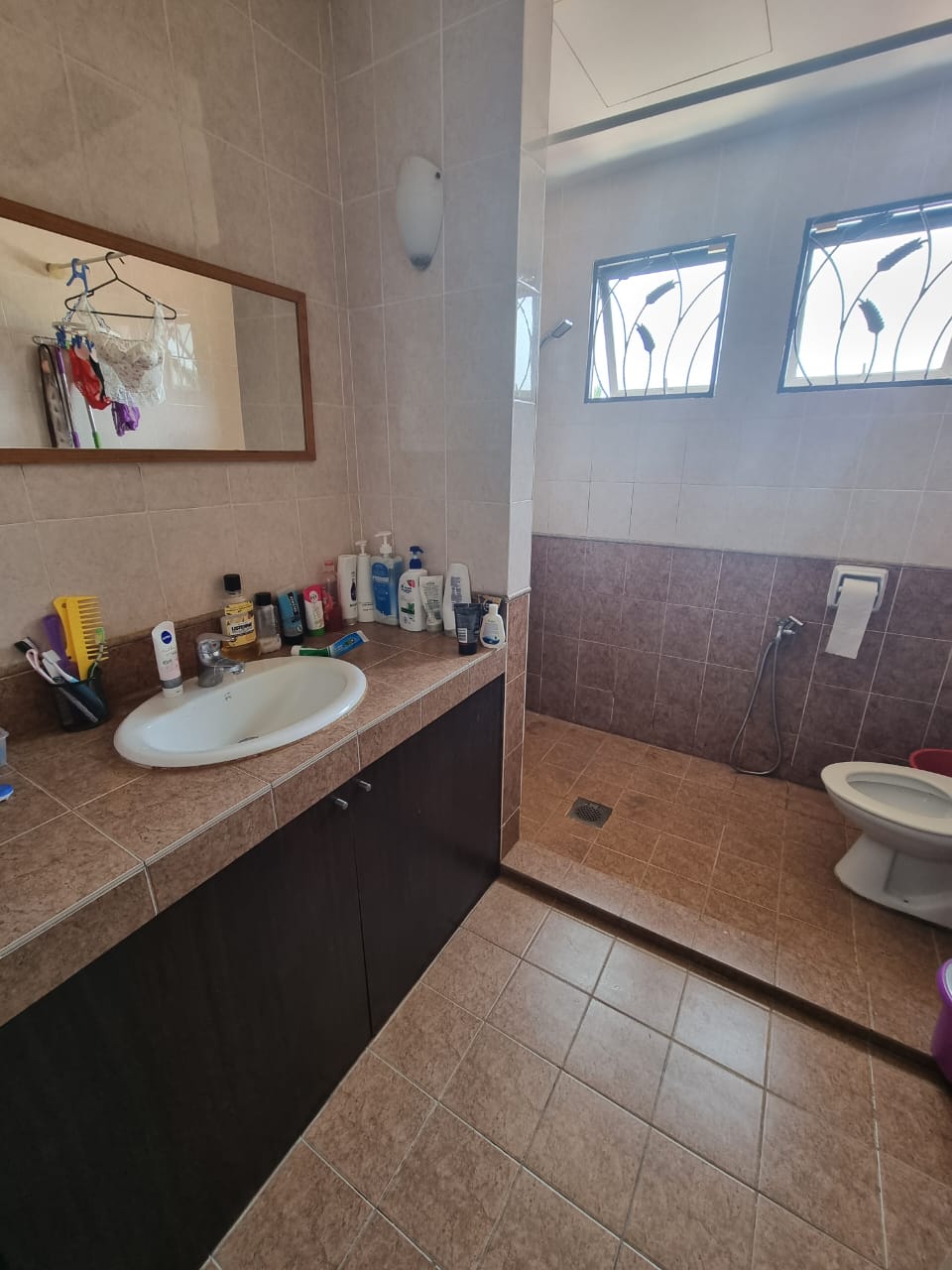 Facing Open 24x75 Bukit Tinggi 3 Storey Klang - photo 9