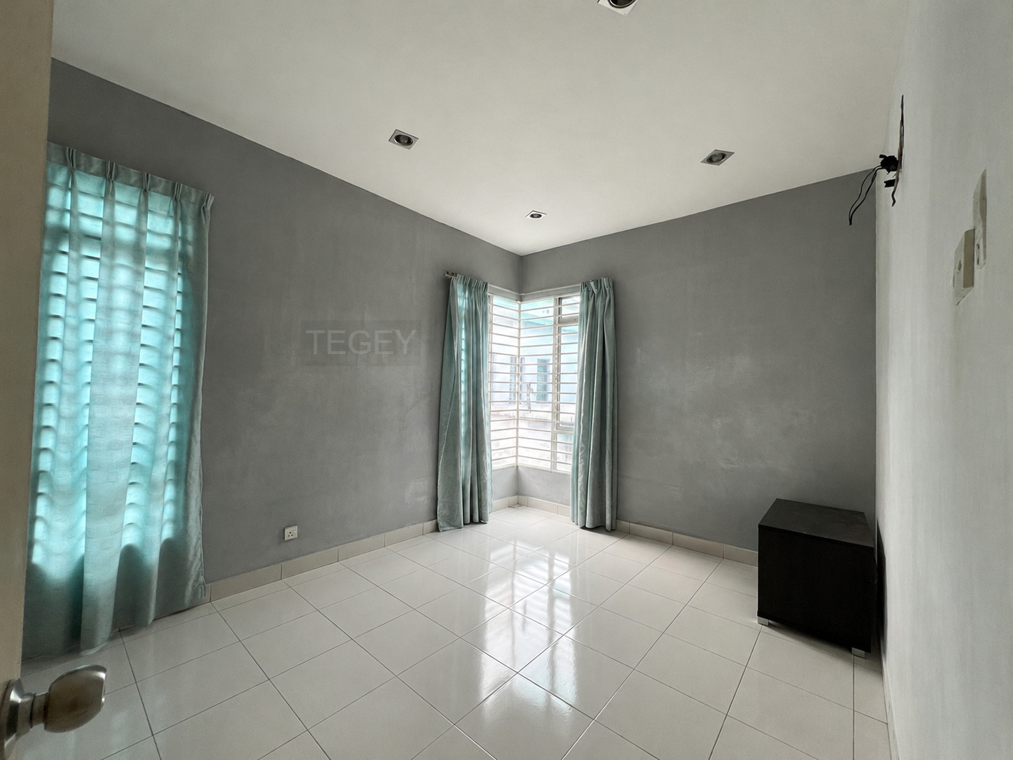 Renovated Aman Perdana 32x75 2 Storey Semi D - photo 5