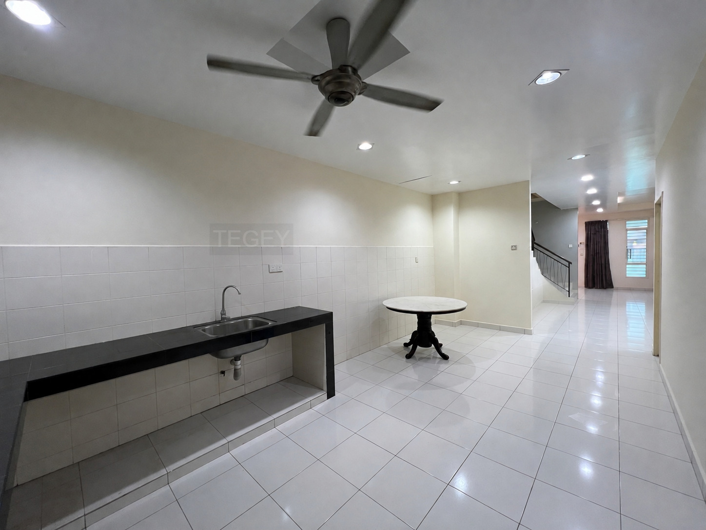 Renovated Aman Perdana 32x75 2 Storey Semi D - photo 9