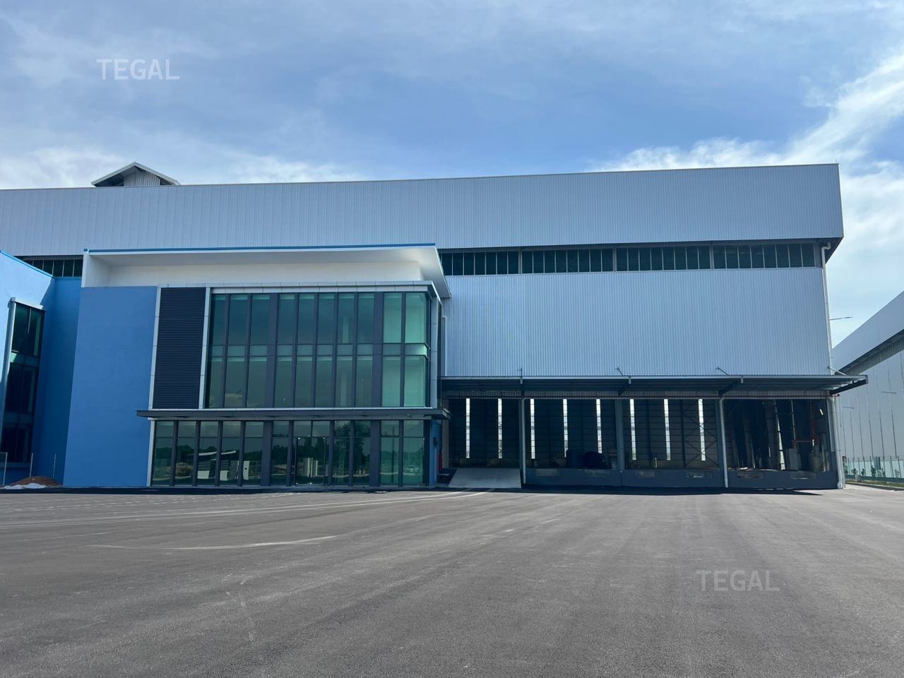 1000 Amp Detached Warehouse North Port - photo 5