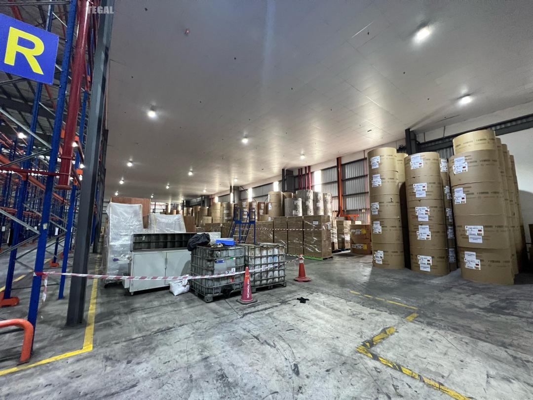 Ready Cf 5 Acres Detached Factory North Port - photo 3