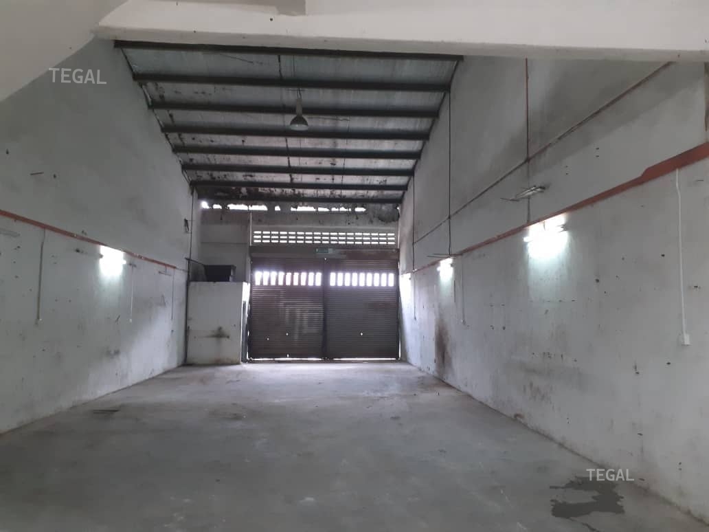 Taman Perindustrian Usj 1 25x80 Subang Jaya - photo 4