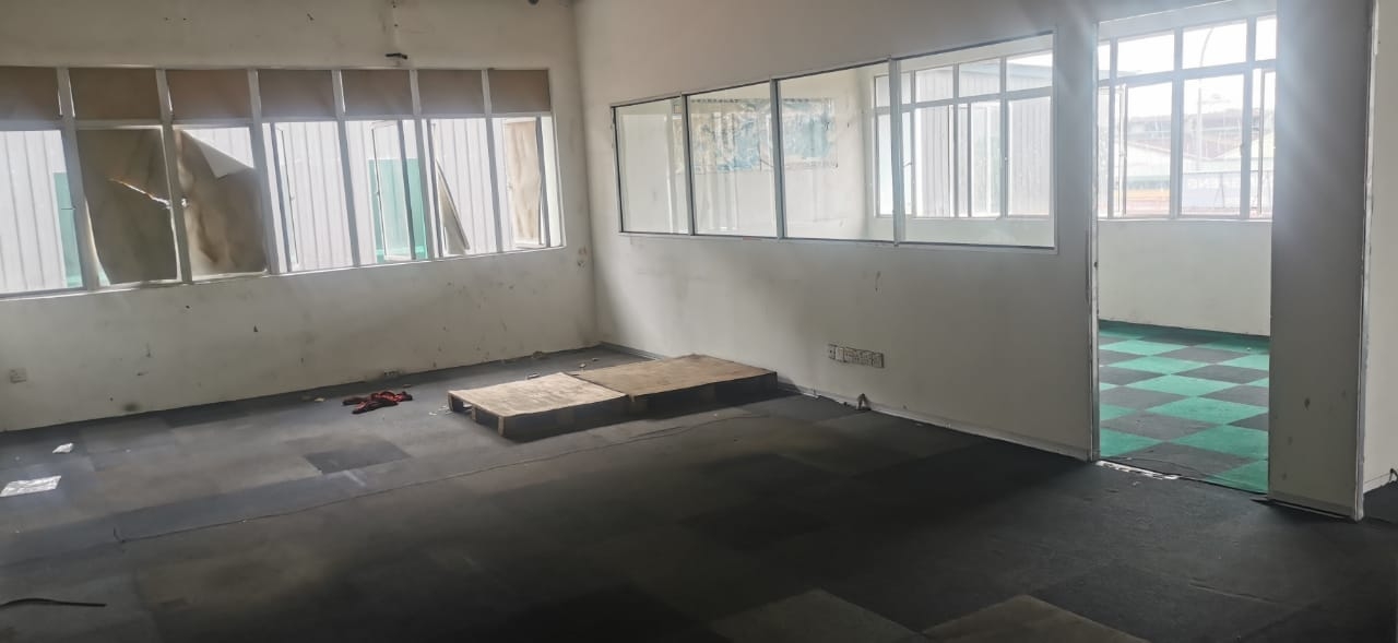 Ready Cf 7200sf Taman Perindustrian Subang Mewah - photo 5