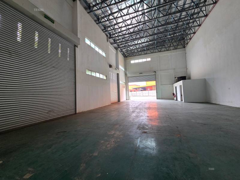 Wif Cf 150 Amp Alam Premier Industrial Park Sek 33 - photo 2