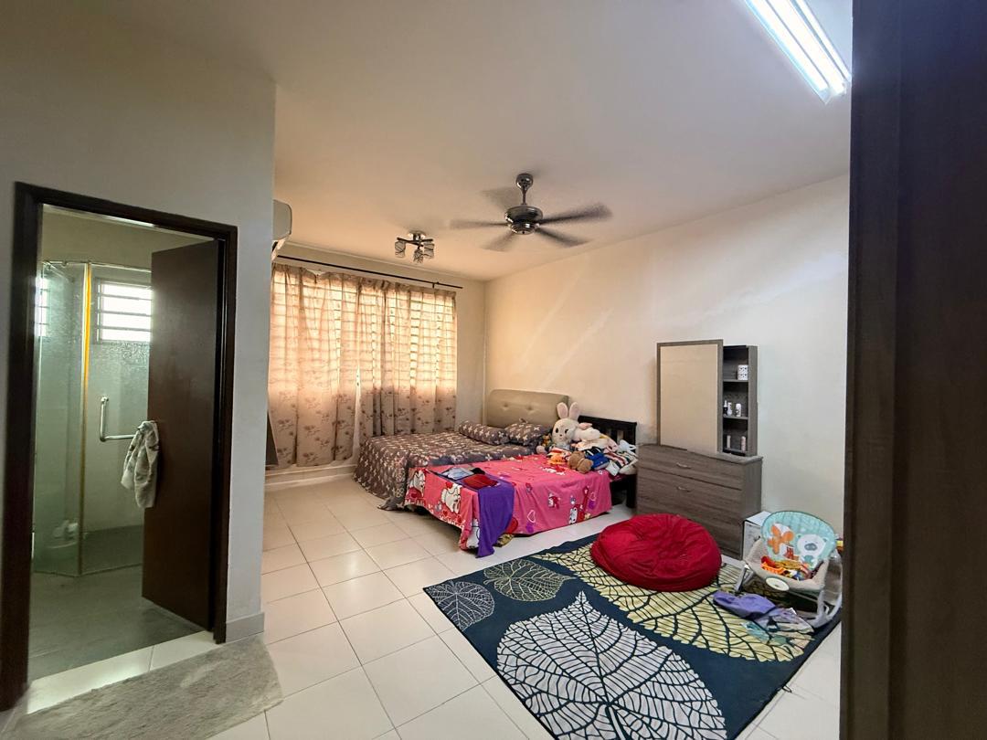 Renovated Good Condition Bandar Puteri Klang - photo 11