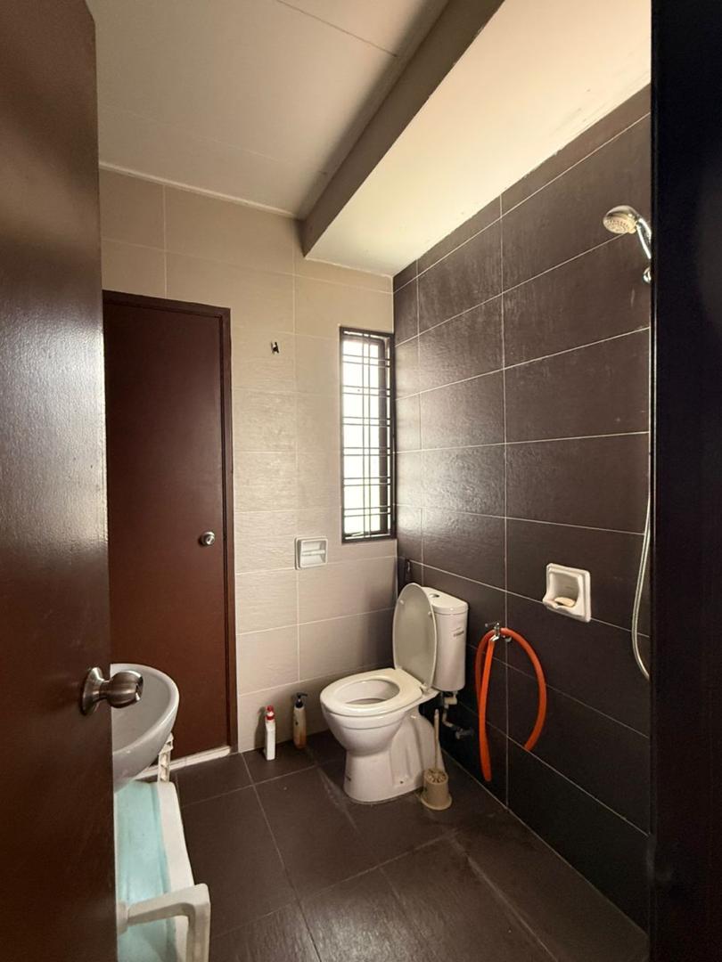 Renovated Good Condition Bandar Puteri Klang - photo 13
