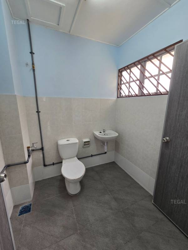 Newly Refurbished Tip Top Condition Bandar Puteri - photo 12