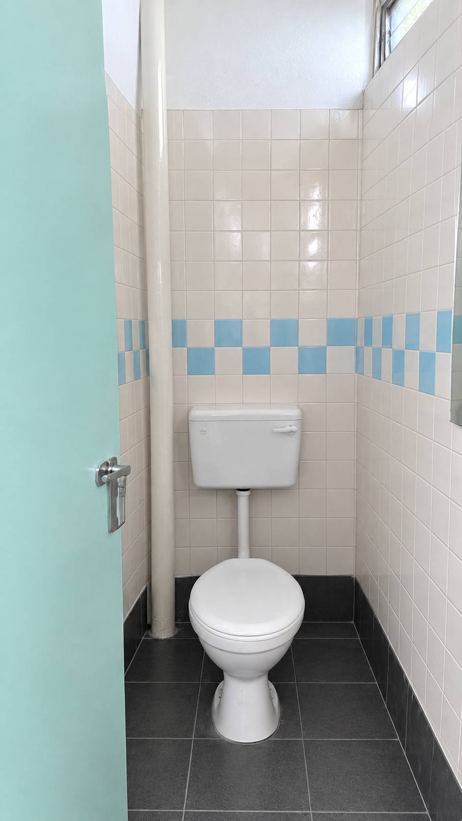 Newly Refurbished 20x80 Puchong Utama - photo 4