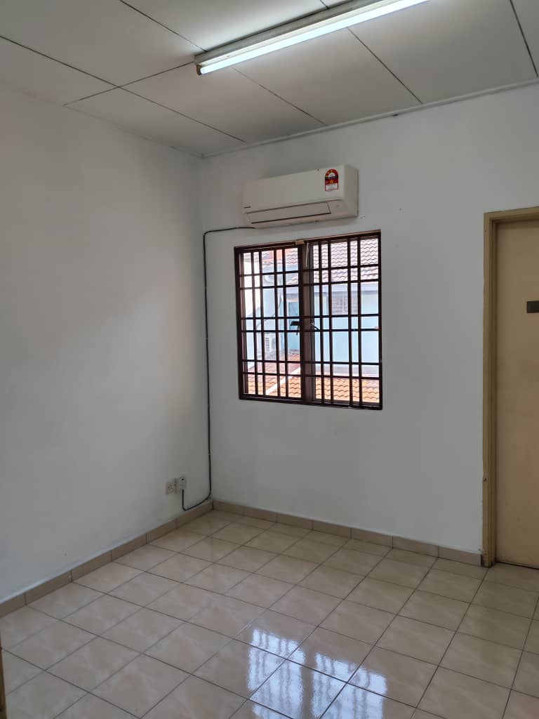 Furnished Bandar Botanic Klang 2 Storey House - photo 6