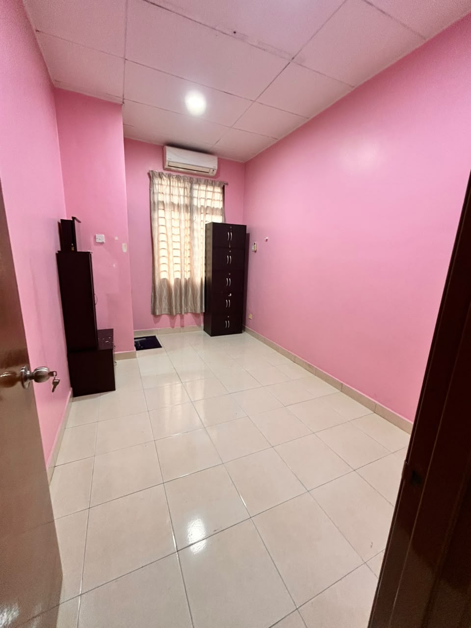 Fully Furnished Renovated Bandar Puteri Klang - photo 3
