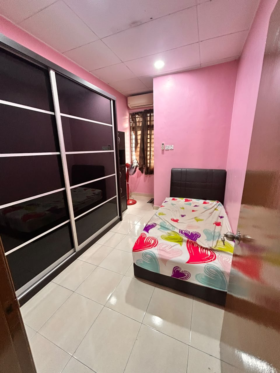 Fully Furnished Renovated Bandar Puteri Klang - photo 5