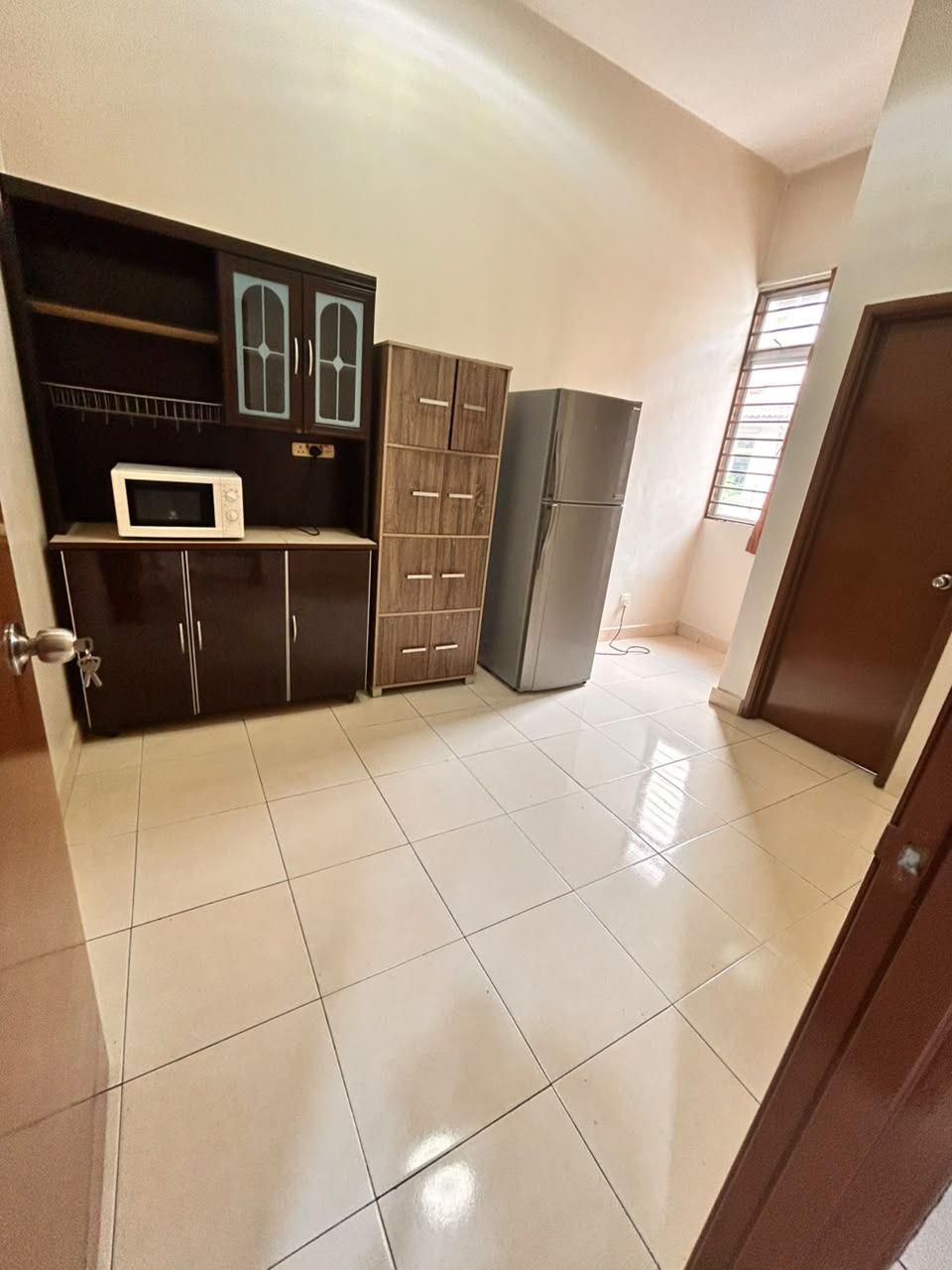 Fully Furnished Renovated Bandar Puteri Klang - photo 9