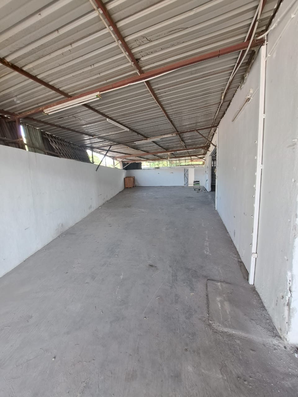 Ample Parking 3251sf Bukit Puchong Corner Factory - photo 5