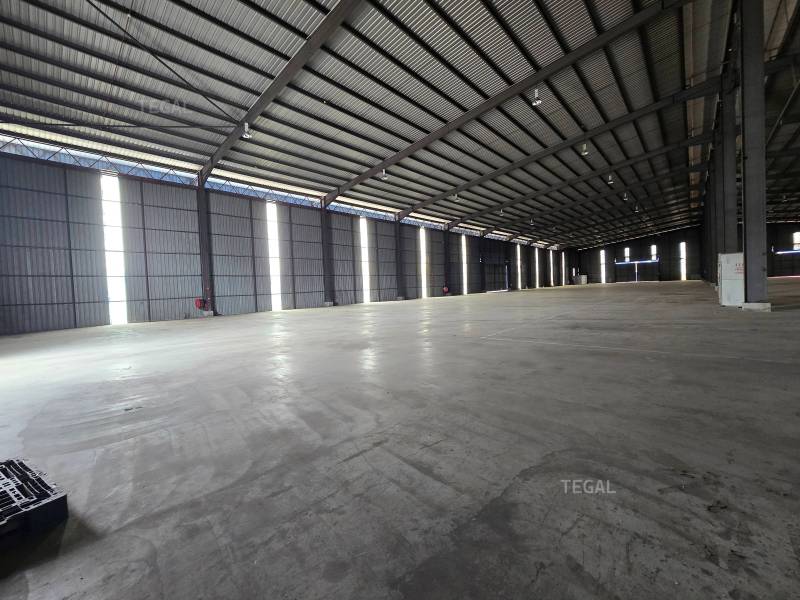 Telok Gong Warehouse 1200 Amp Eaves Height 30ft - photo 2