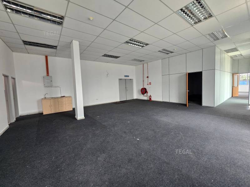 Telok Gong Warehouse 1200 Amp Eaves Height 30ft - photo 7