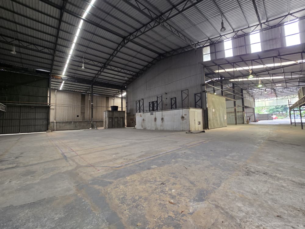 Kampung Baru Subang Seksyen U6 21000sf Warehouse - photo 3