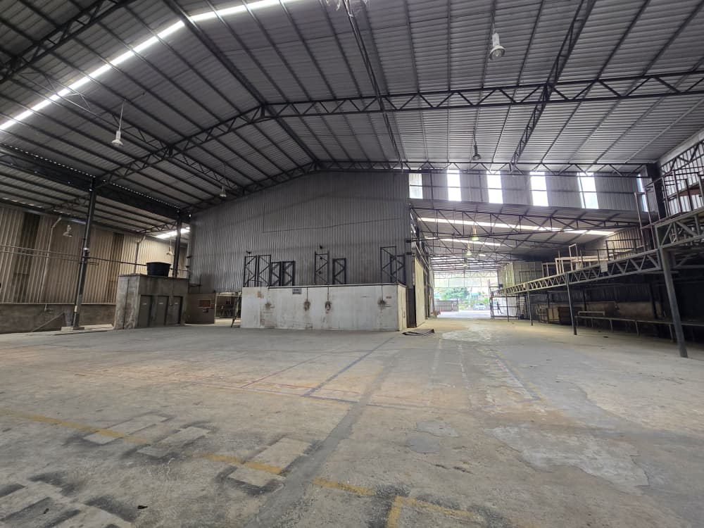 Kampung Baru Subang Seksyen U6 21000sf Warehouse - photo 6