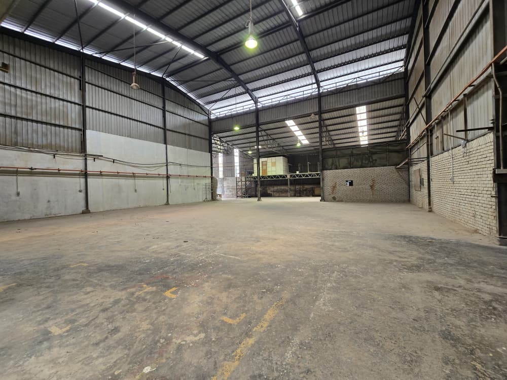 Kampung Baru Subang Seksyen U6 21000sf Warehouse - photo 9