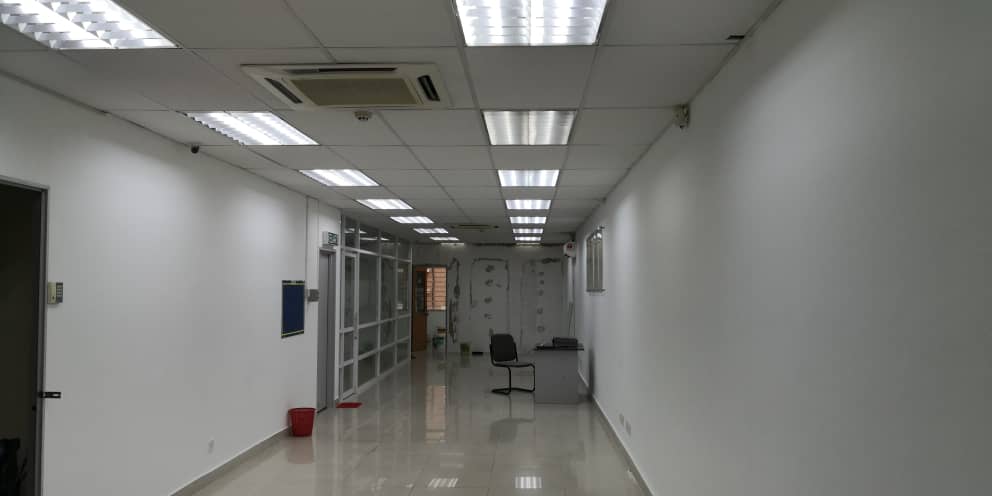Renovated Furnished 22x75 Bandar Puteri Puchong - photo 6