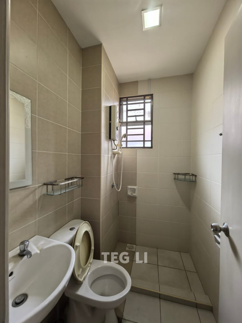 Renovated Extended Kota Kemuning Utama 2 Storey - photo 7