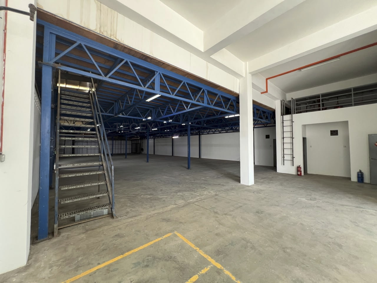 Ready Cf Fully Extended 16000sf Puncak Alam Semi D - photo 2