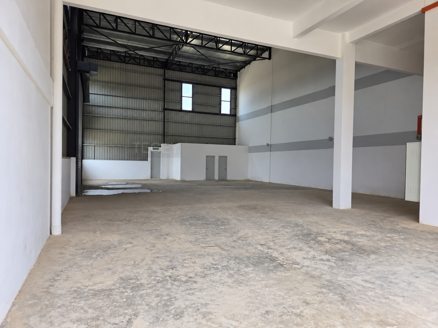 Ready Cf Ample Parking 12848sf Semi D Corner - photo 7
