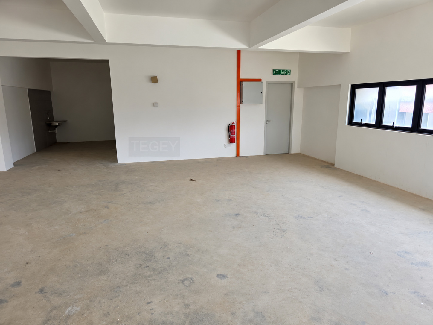 Ready Cf Ample Parking 12848sf Semi D Corner - photo 8