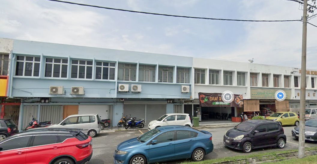 Facing Road Taman Gembira 24x71 2 Storey Shop - photo 4