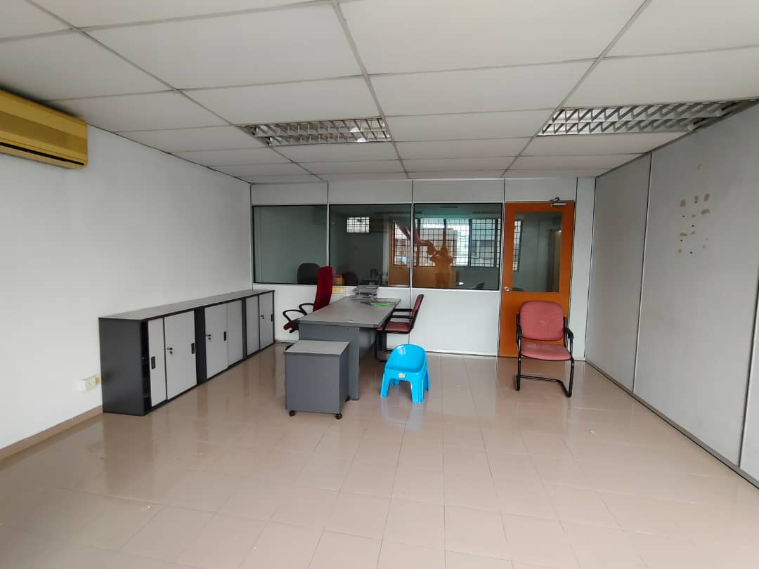 Renovated Amj Industrial Park Bukit Kemuning - photo 8