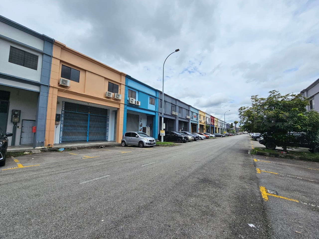 Ready Cf 25x80 Bukit Kemuning Seksyen 33 - photo 4