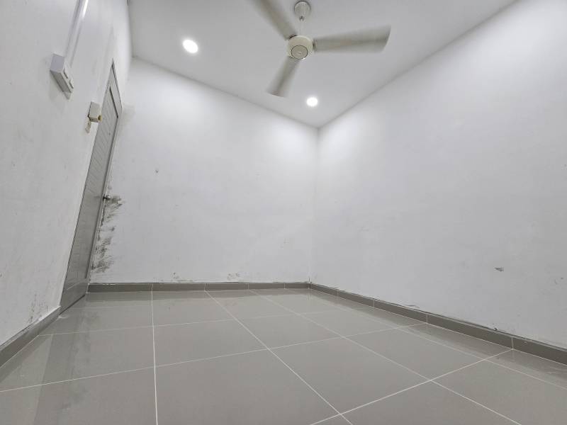 Facing Open Reno Extend 40x75 Bandar Puteri - photo 4
