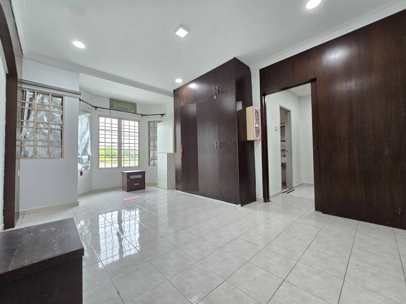 Facing Open Reno Extend 40x75 Bandar Puteri - photo 12