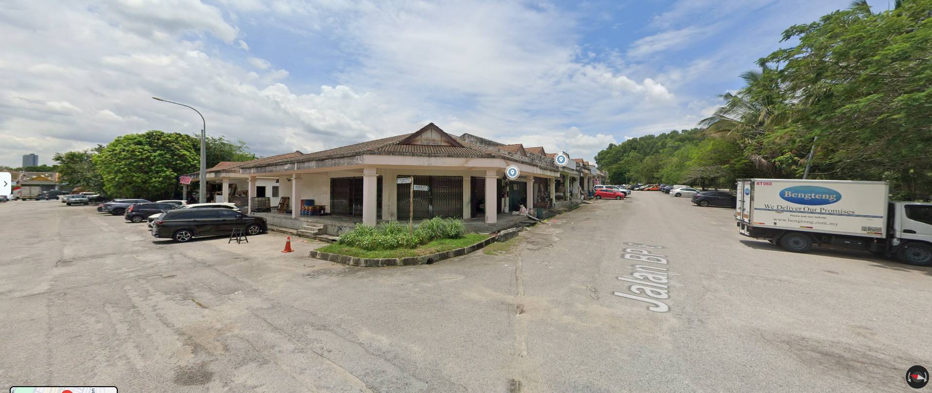 Ample Parking 2100sf Bukit Puchong Corner Shop - photo 2