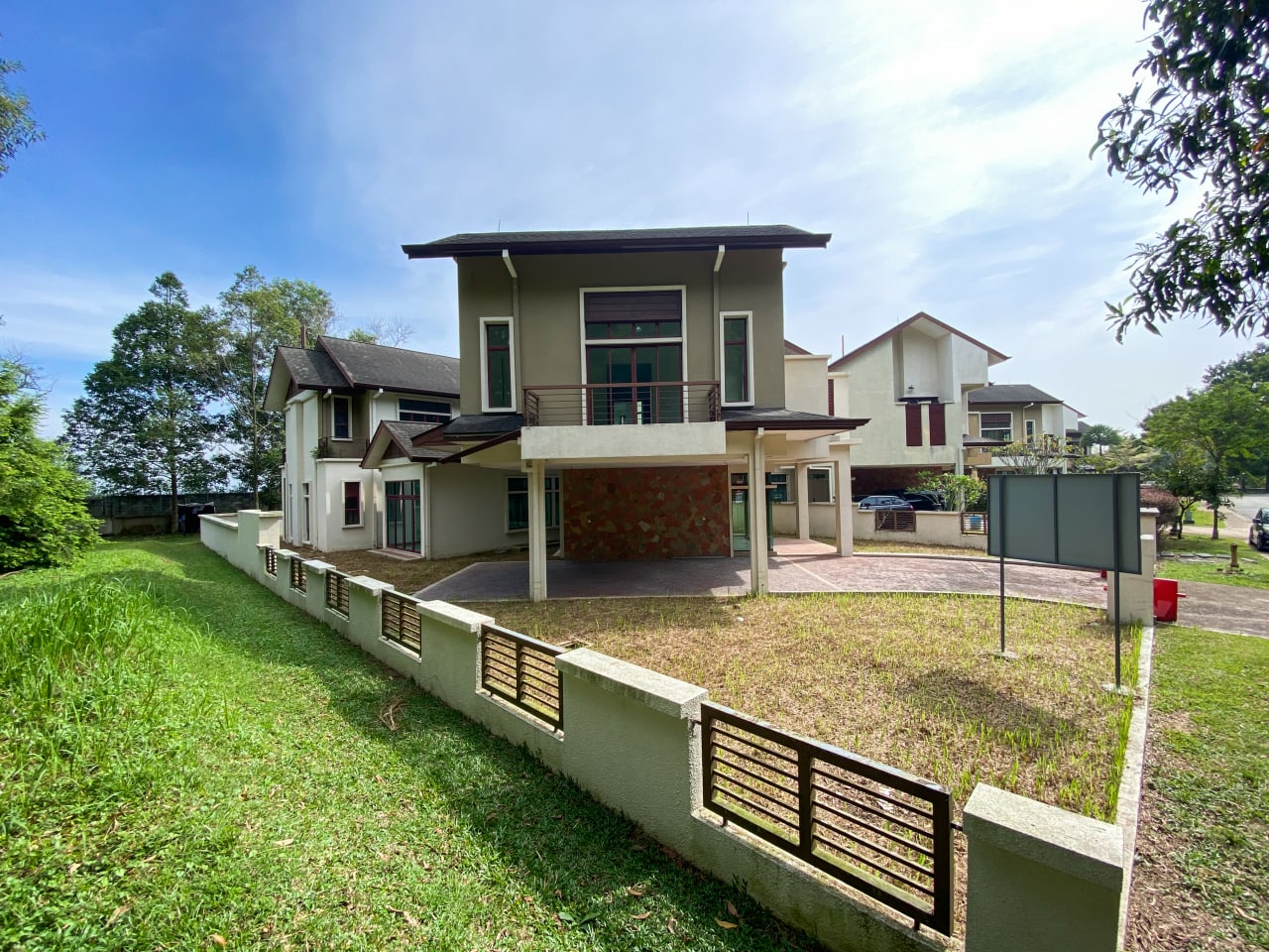 Double Storey Semi-D DPuncak, Bukit Jelutong - photo 7