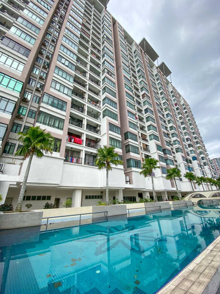 CORNER UNIT OF ONE DAMANSARA CONDO FOR SALE - photo 8