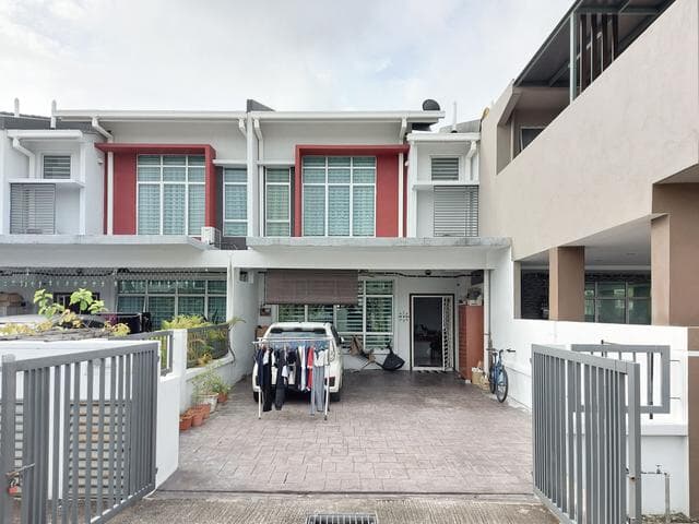 Double Storey Maple II Hillpark