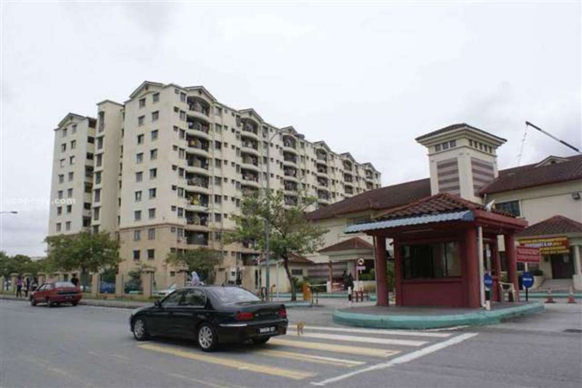 APARTMENT PERDANA