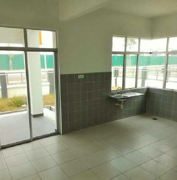 DOUBLE STOREY CORNER BANDAR HILLPARK, PUNCAK ALAM - photo 3