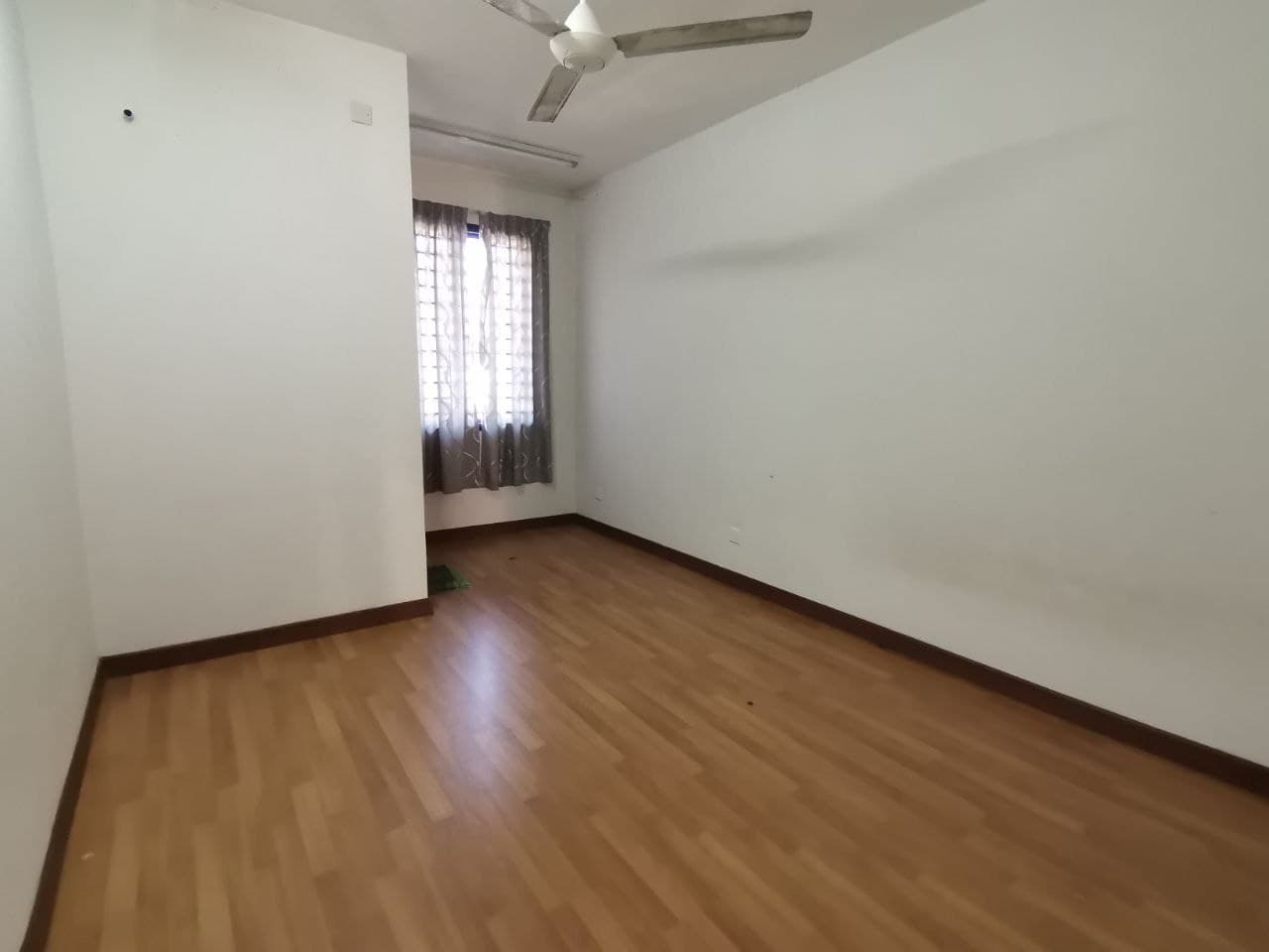 DOUBLE STOREY HOUSE SAFFRON HILLS DENAI ALAM - photo 3