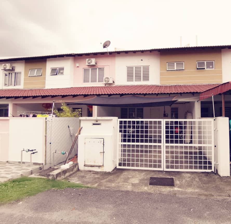 DOUBLE STOREY SP8, BANDAR SAUJANA PUTRA