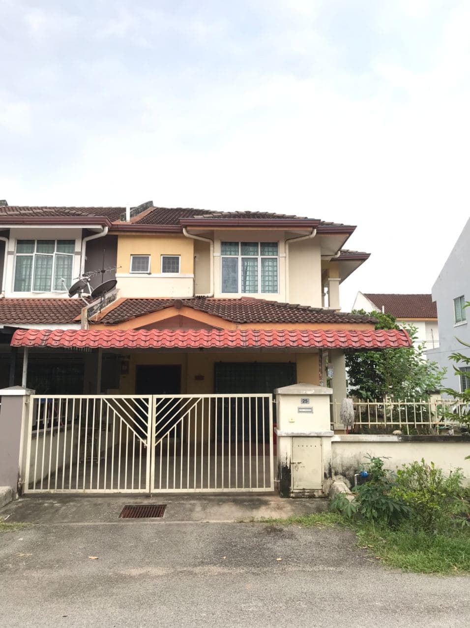 END LOT DOUBLE STOREY DESA COALFIELD, SUNGAI BULOH - photo 2