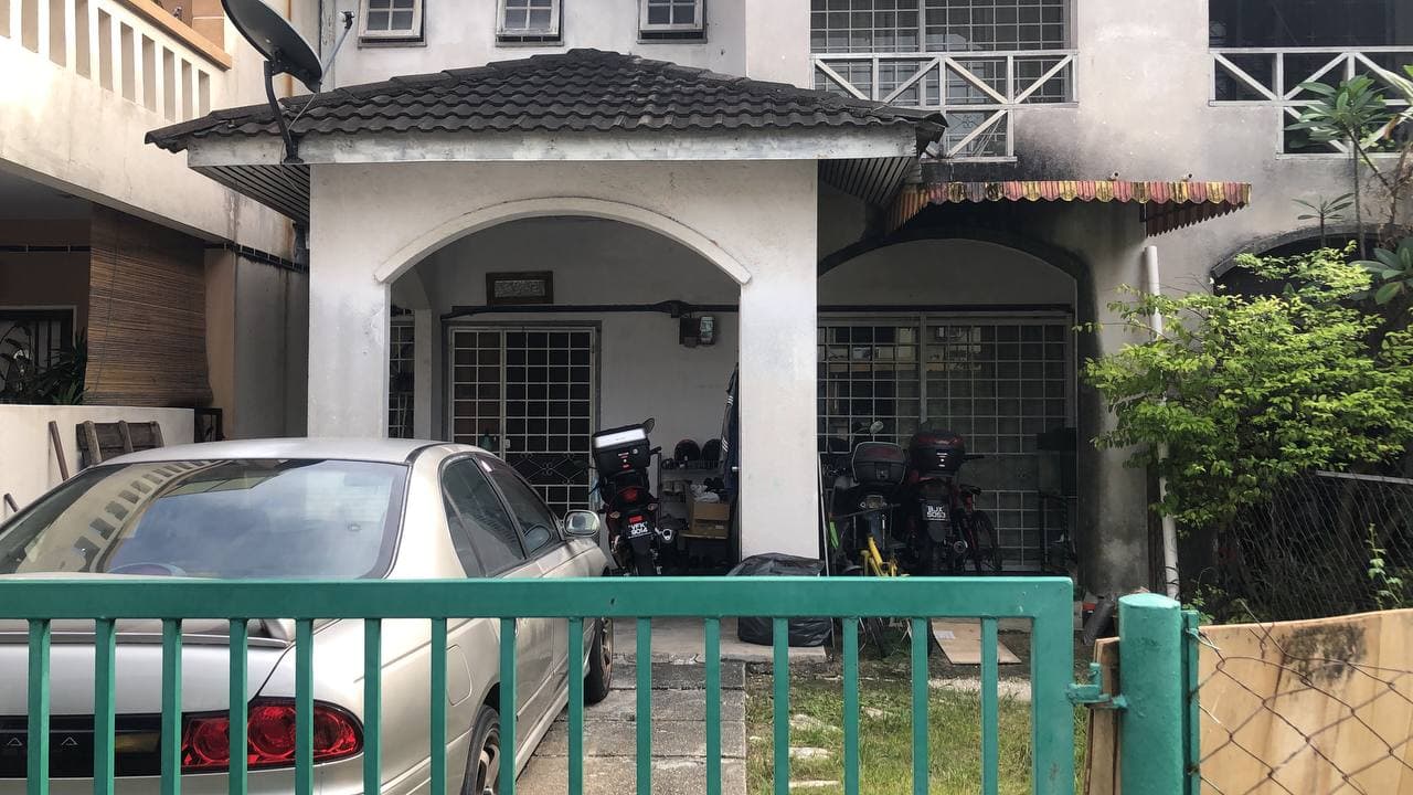 DOUBLE STOREY SEKSYEN 27 SHAH ALAM - photo 1