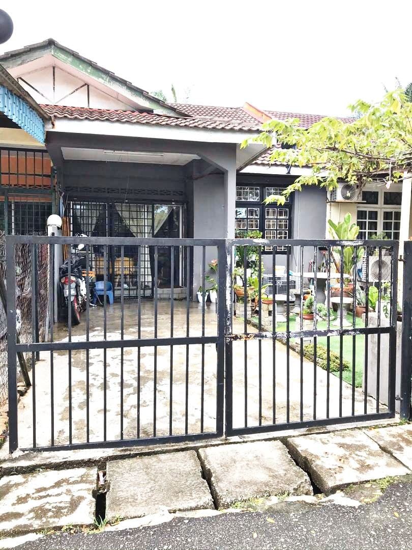 SINGLE STOREY OPEN FACING TAMAN MERU INDAH,KLANG - photo 1