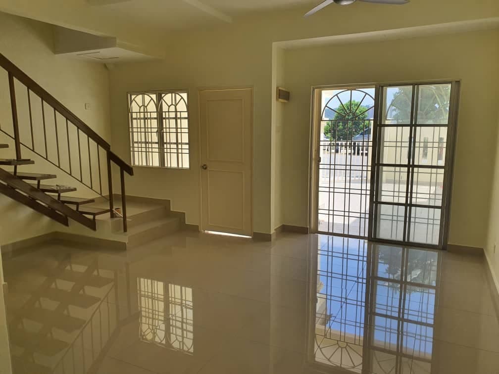 EXTENDED DOUBLE STOREY, BANDAR PUNCAK ALAM - photo 3