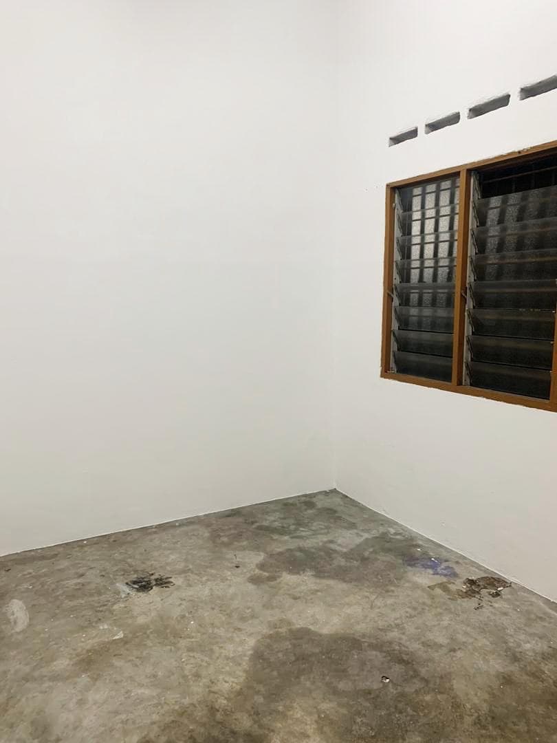 SINGLE STOREY taman pertiwi Teluk panglima garang - photo 2