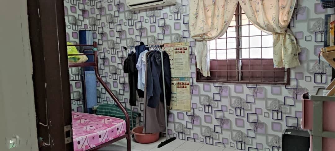 CORNER LOT DOUBLE STOREY SEKSYEN 18 SHAH ALAM - photo 6