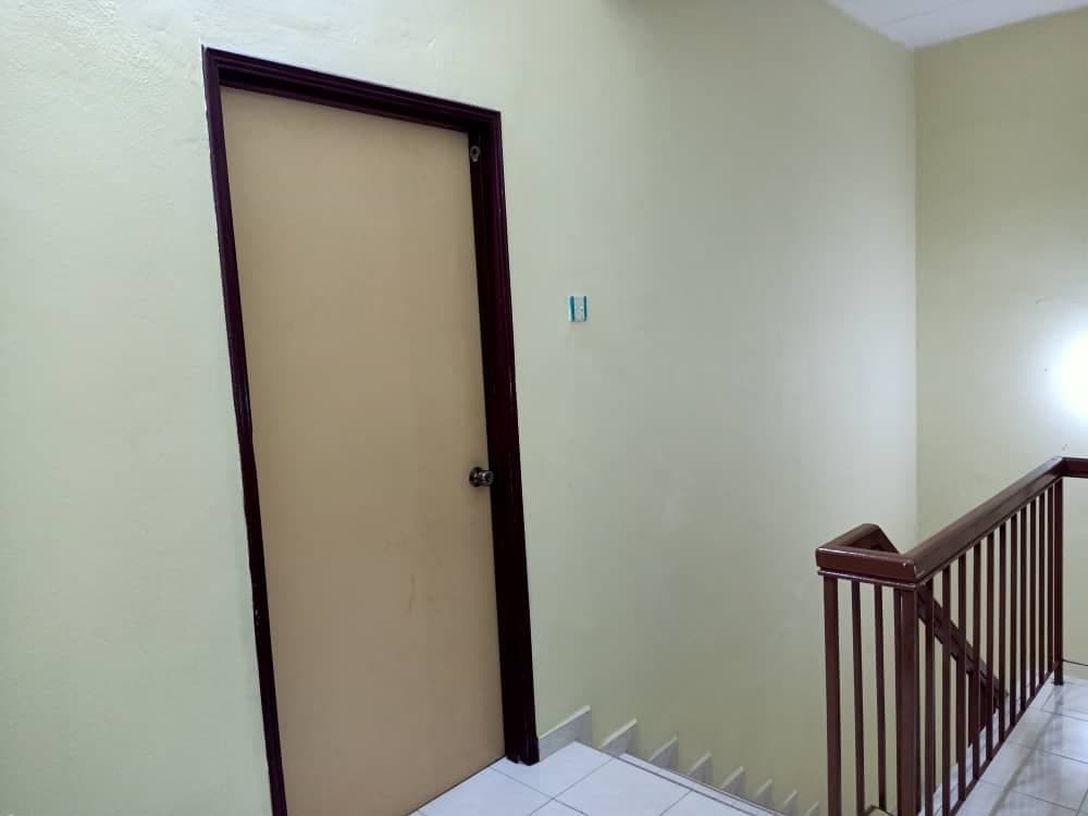 DOUBLE STOREY TERRACE SEKSYEN 23 SHAH ALAM - photo 3