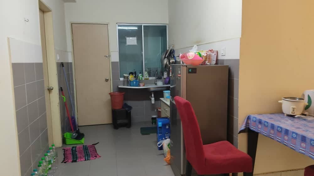 APARTMENT DAMAI SEKSYEN 25 SRI MUDA SHAH ALAM - photo 4