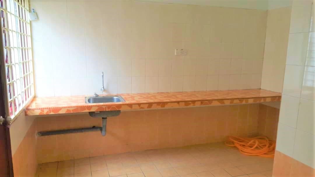 DOUBLE STOREY TERRACE  SEKSYEN 25 SHAH ALAM - photo 3