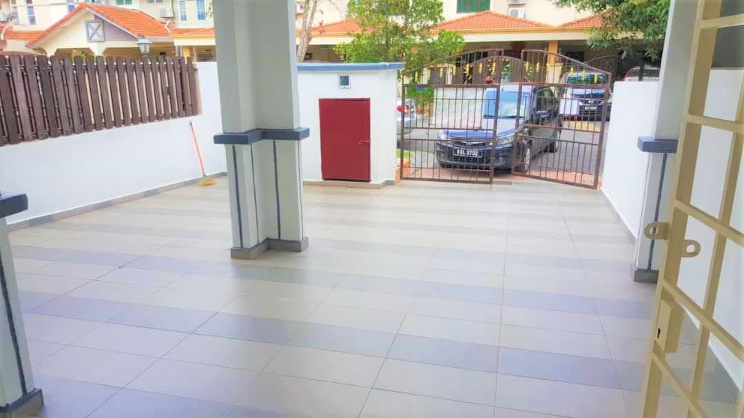 DOUBLE STOREY TERRACE  SEKSYEN 25 SHAH ALAM - photo 4